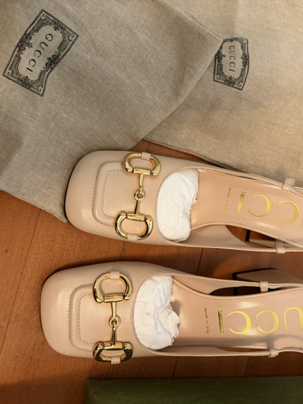 GUCCI NWT SLINGBACK HEELS IN TAN/HORSEBITE - Picture 4 of 5